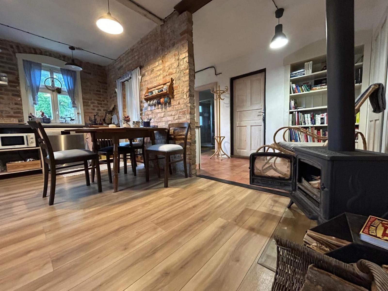 Apartmany Maly Princ ฮอร์นีบลาทนา ภายนอก รูปภาพ